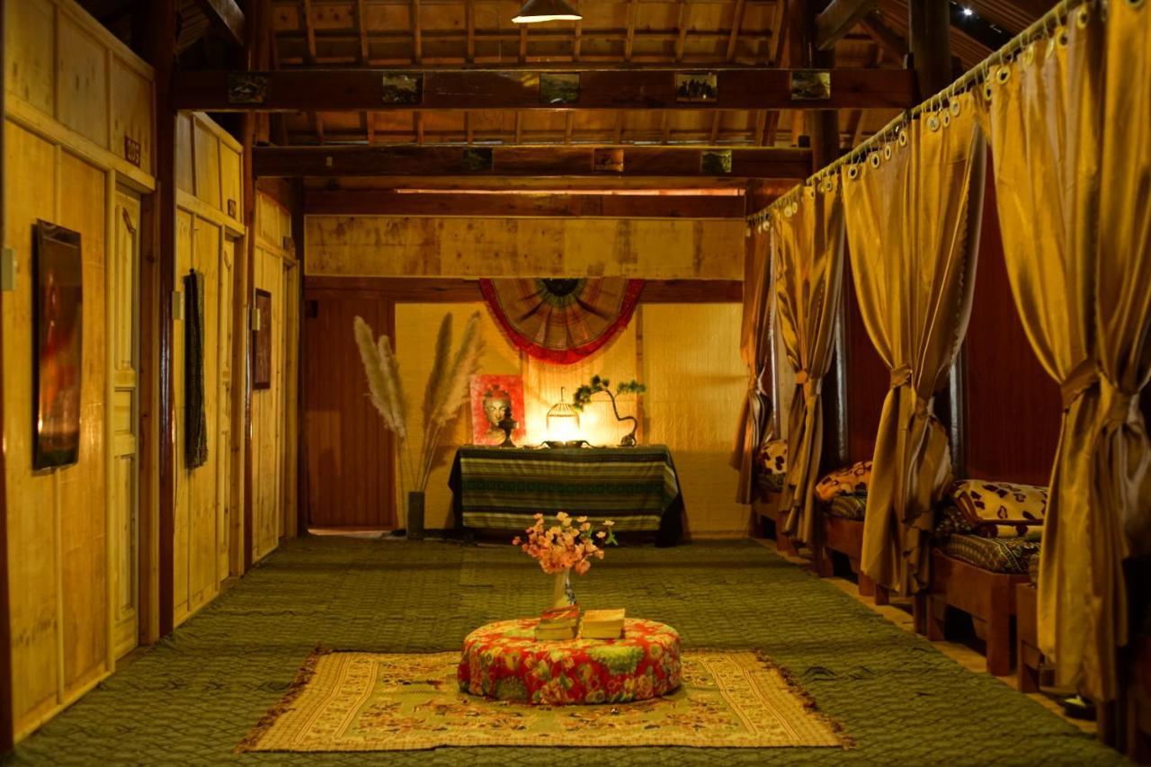 Long Co Tran - Homestay&Tea Ceremony Loung Co Zewnętrze zdjęcie